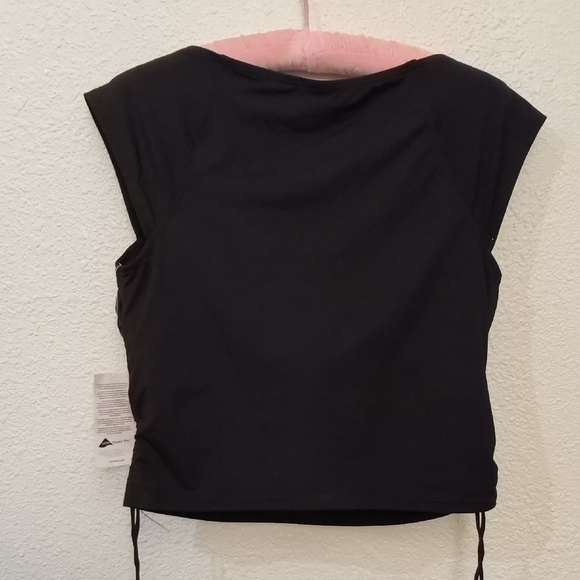 Make Offer! Lorna Jane Black Fitted Crop Muscle Tee Cap Sleeve - Picture 3 of 3